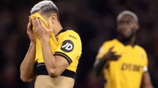 กีฬามิลาน: พรีเมียร์ลีก ตกชั้น ทุบ Bros.: ลีดส์ ยูไนเต็ด, ฟอเรสต์, เวสต์แฮม แบ่งช่องว่างสามแต้ม, สเปอร์สล้ม Abyss_uefa แชมเปี้ยนส์ลีก_อาร์เซนอล