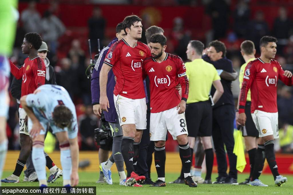 เมนูดาวท้องถิ่นของแมนเชสเตอร์ยูไนเต็ด: Old Trafford Lore Liverpool, อำลา 