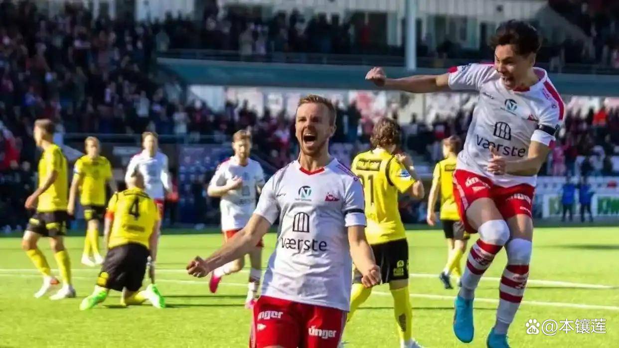 5-1 กวาด! Huang Qian เอาชนะ Levante ที่บ้านและล็อคที่นั่ง Champions League ไว้ล่วงหน้า 4 รอบ ประวัติทีมได้ถึงแชมเปี้ยนส์ลีกเป็นครั้งแรกในประวัติศาสตร์ทีมเป็นครั้งแรกติดต่อกัน!_ บียาร์เรอัล_การแข่งขัน_สเปน