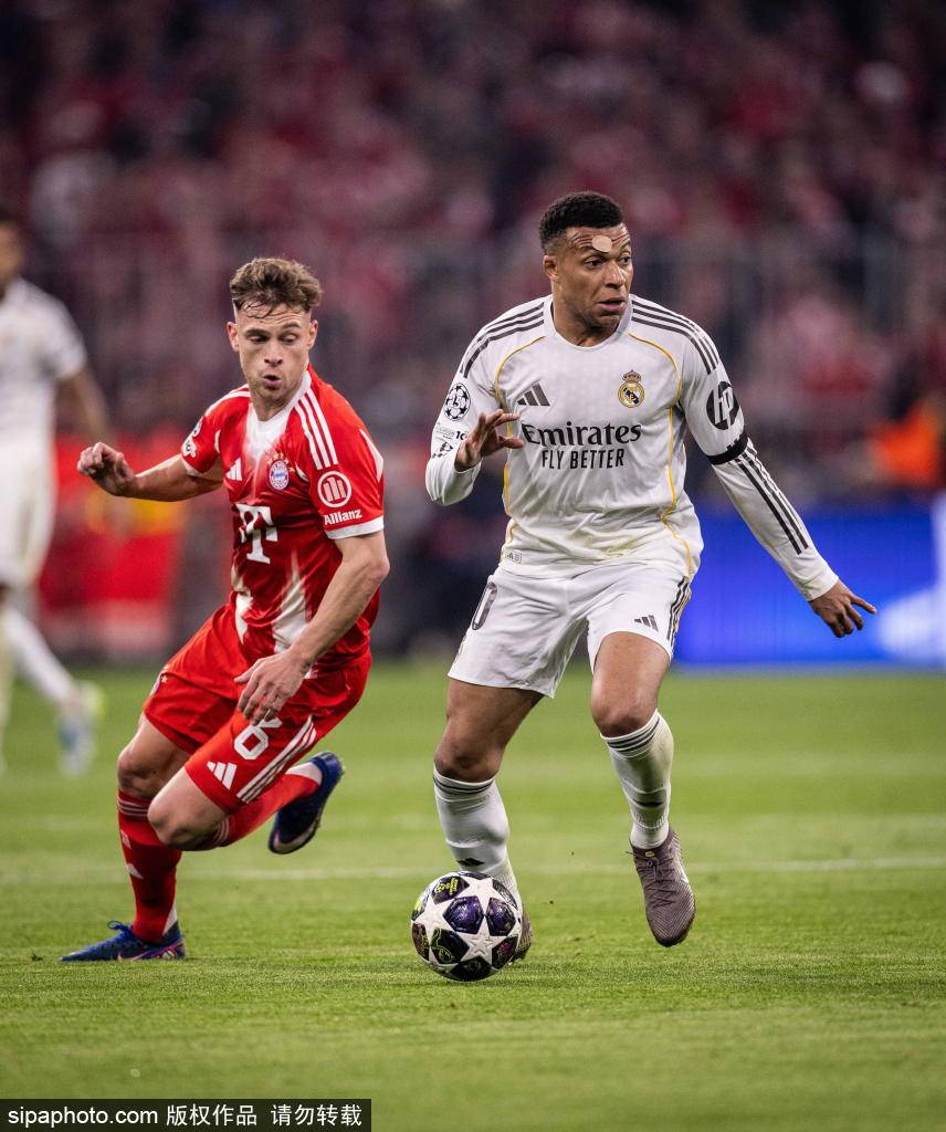 Hick Sprint: นักกีฬาชาวเช็กนำ Leverkusen กลับสู่ Champions League ได้อย่างไร