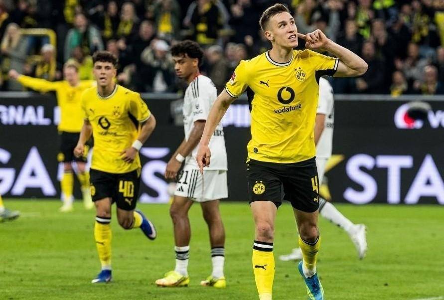 3-2! 1-0! คืนกระตุ้นฟุตบอล: Levante Lore, Lens Chases Paris, Dortmund อยู่ใน Runner-UP_Match_Home_UEFA Champions League