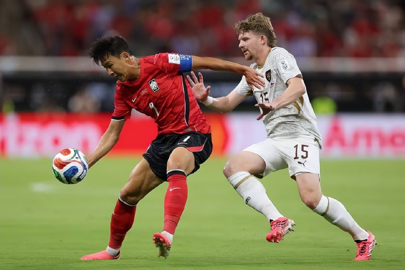 แทนที่ Son Xingmin แต่ชนะ? เกาหลีใต้ 2-1 กลับสาธารณรัฐเช็ก การทดแทนนี้เป็นปากกาวิเศษหรือตบหน้า?_ chieve_competition_status